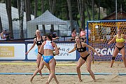 Deutsch: Beachhandball Europameisterschaften 2019 (Beach handball Euro); Tag 2: 3. Juli 2019 – Frauen, Vorrunde Gruppe D, Dänemark-Russland 2:0 (21:16, 18:12) English: Beach handball Euro; Day 2: 3 July 2019 – Women Preliminary Round Group D – Denmark-Russia 2:0 (21:16, 18:12)