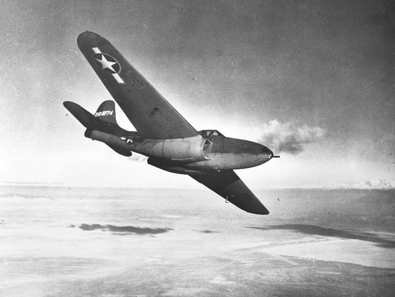 File:Bell YP-59A Airacomet in flight near Muroc c1943.jpg