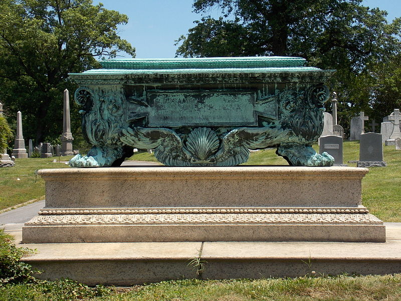 File:Benjamin Head Warder Memorial.JPG