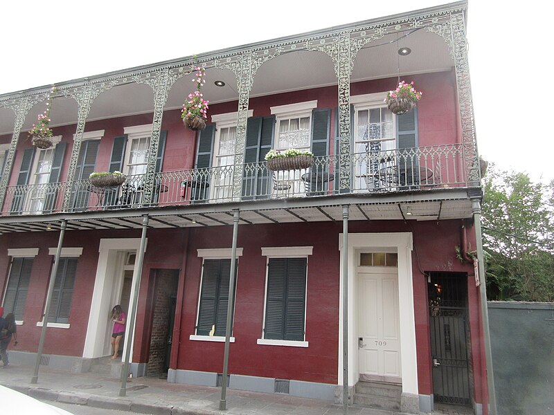 File:Burgundy Street French Quarter New Orleans 18th May 2019 61.jpg