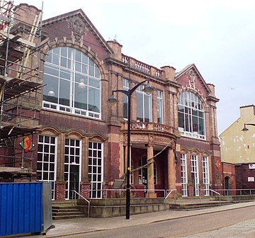 File:Burslem_school_of_art.JPG