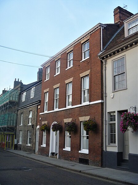 File:Bury St Edmunds houses (94) (geograph 6663178).jpg