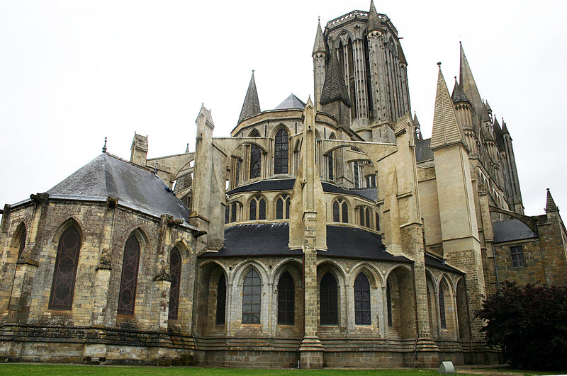 File:Cathedrale ND Coutances01.jpg