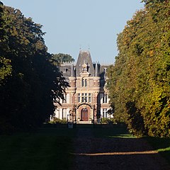 Le château de la Chapelle.