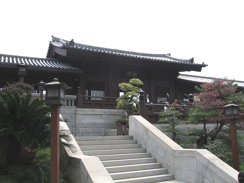 File:Chi Lin Nunnery 3, Mar 06.JPG