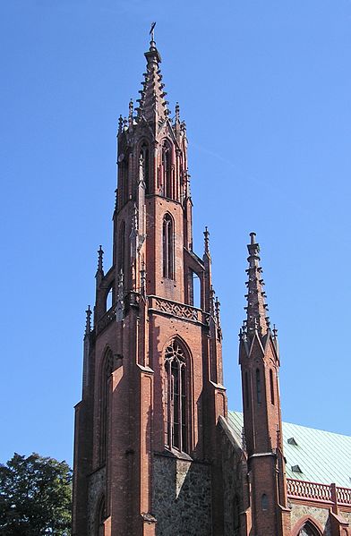 File:Church Swietej Trojcy in Lubań.JPG