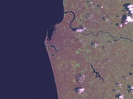 Sri Jayawardenepura Kotte is located at the southeast of Colombo, here seen in a satellite image. Colombo 79.87379E 6.92710N.jpg