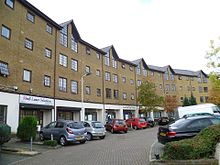 Comer Crescent, Southall. Built by Comer Homes in 1997 Comer Crescent 15 Oct 2015 03.JPG