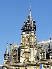 Compiègne (60), stadhuis, belfort.jpg