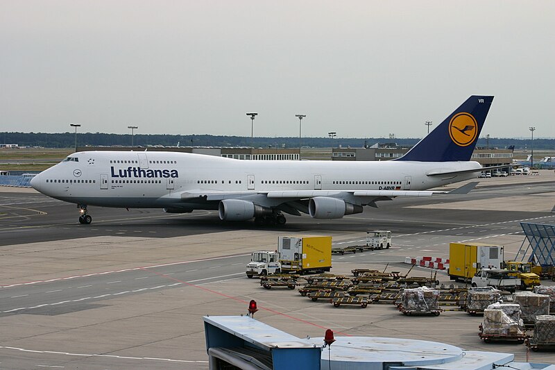 File:D-ABVR Boeing 747 Lufthansa (8553595187).jpg