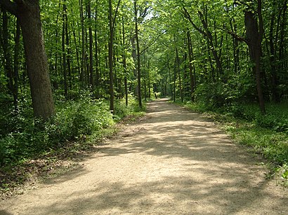 How to get to Des Plaines River Trail with public transit - About the place