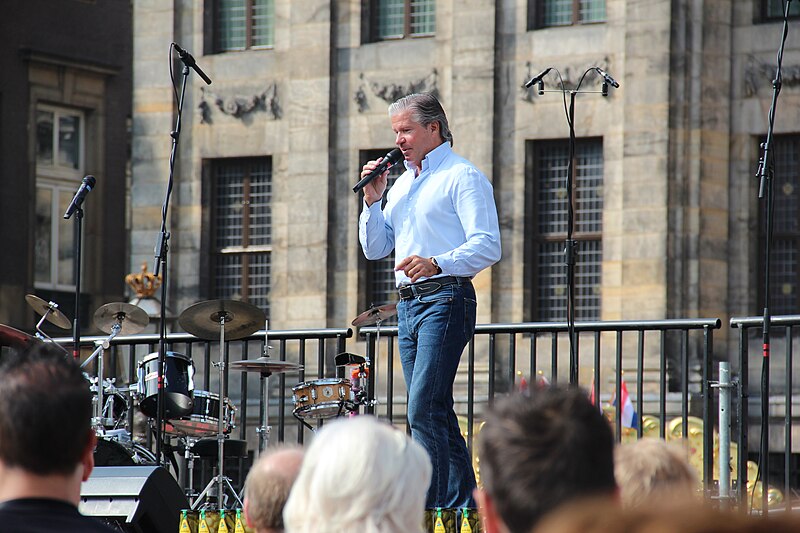 File:Dries Roelvink Draaiorgel Festival Amsterdam 2012 1.JPG