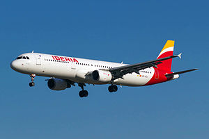 EC-JEJ A321 Iberia BCN.jpg