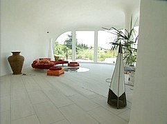 Interior de la casa de la tierra1.jpg