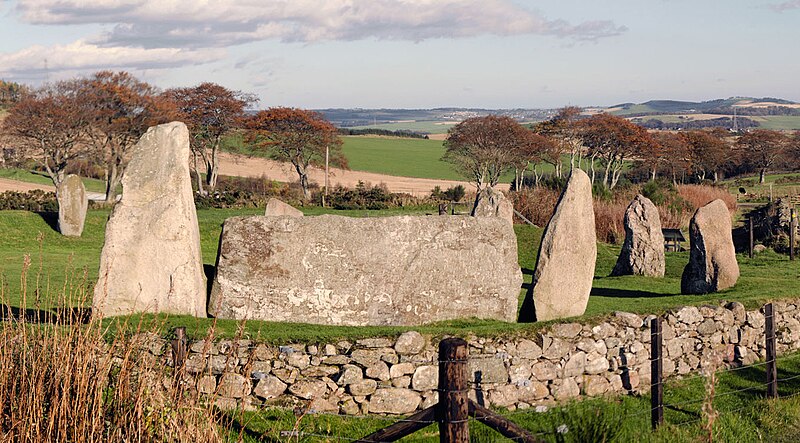 File:Easter Aquhorthies stone circle cropped view.jpg