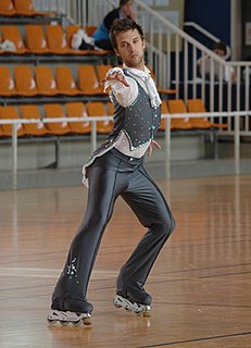 Artistic roller skating Type of sport similar to figure skating