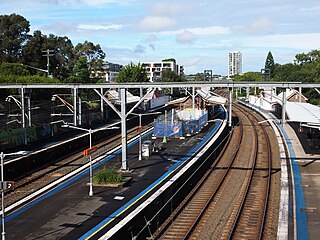 <span class="mw-page-title-main">Erskineville railway station</span> Railway station in Sydney, New South Wales