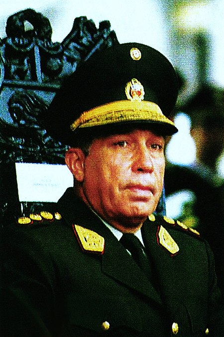 ไฟล์:F._Morales_Bermúdez.jpg