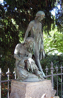 Bronze sculpture "Faun and Nymph" by Wilhelm Neumann-Torborg FaunundNymphe.jpg