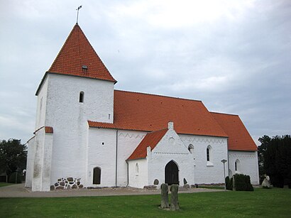 Sådan kommer du til Fejø Kirke med offentlig transport – Om stedet