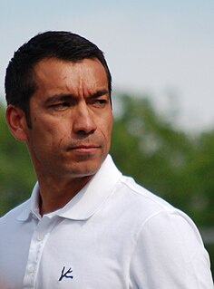 <span class="mw-page-title-main">Giovanni van Bronckhorst</span> Dutch footballer and manager (born 1975)