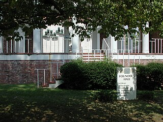 Der Eingang zur Founders' Hall