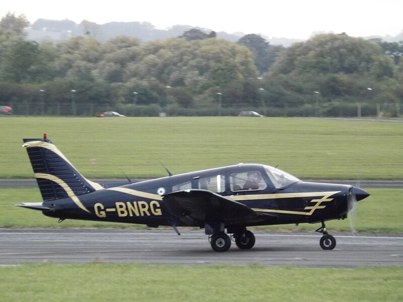 File:G-BNRG Piper Cherokee Warrior 28 (29929897871).jpg