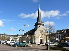 L'église Saint-Gilles et la place