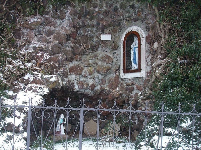 File:Grotte de Lourdes de Saint Paul de Tartas.jpg