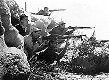 Haganah fighters - 1947.jpg