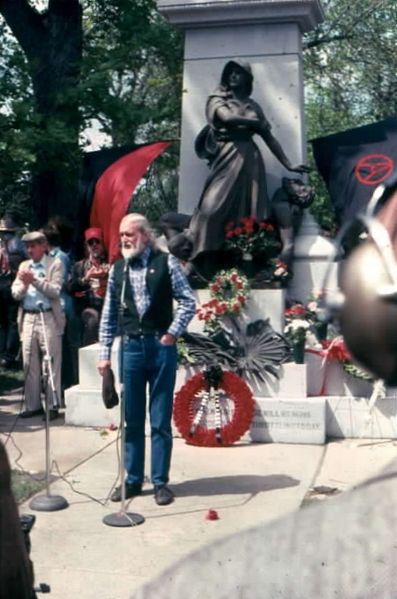 Ceremony at the Haymarket Martyrs' Monument in Forest Home Cemetery, Forest Park, Illinois, in May 1986, in which singer Utah Philips and others comme