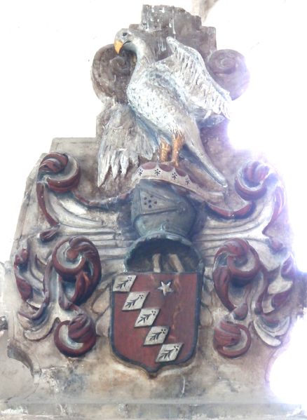 File:HeraldicAchievement ElizeHele BoveyTraceyChurch Devon.PNG