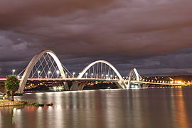 Pont Juscelino Kubitschek de Oliveira.