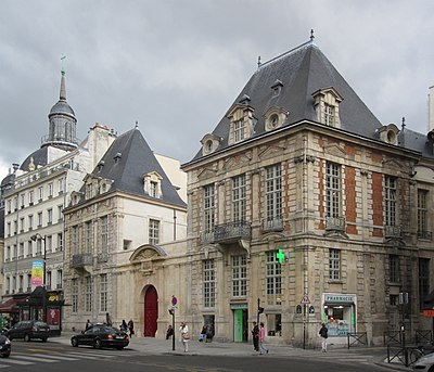 Rue Saint-Antoine