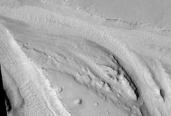 Údolí Hrad Vallis (HiRISE)