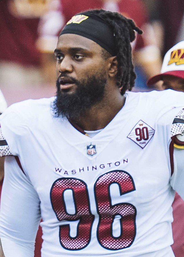 Washington Commanders defensive end James Smith-Williams (96) runs during  an NFL football game against the Tennessee Titans, Sunday, October 9, 2022  in Landover. (AP Photo/Daniel Kucin Jr Stock Photo - Alamy