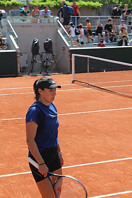 Osaka bate Andreescu e chega à semifinal em Pequim · Revista TÊNIS