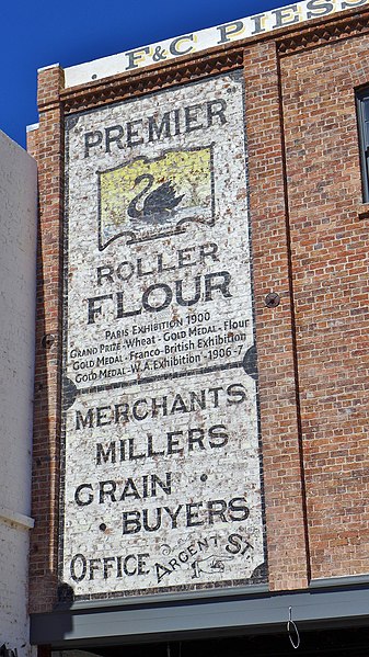 File:Katanning Roller Flour Mill, 2018 (01).jpg