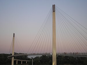 Kerrey Pedestrian Bridge.JPG