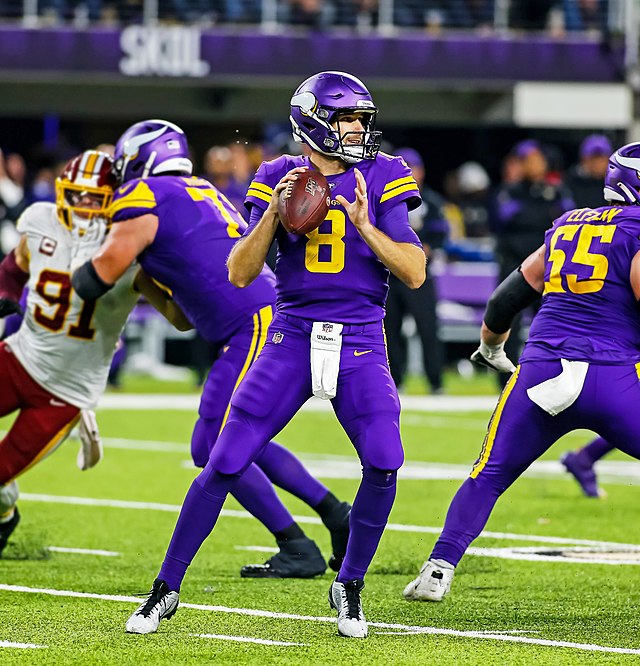 File:Kirk Cousins throwback uniform 2015.jpg - Wikipedia