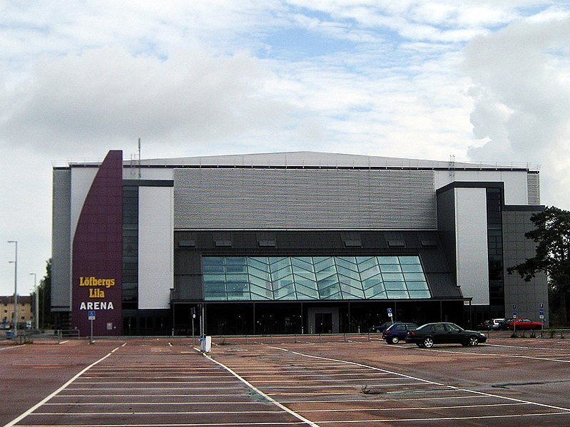 File:Löfbergs Lila Arena 060824.jpg