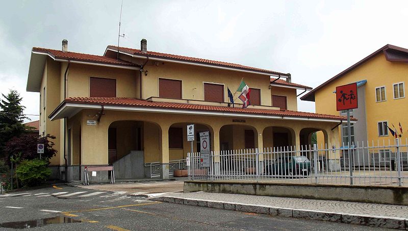 File:La cassa municipio.jpg