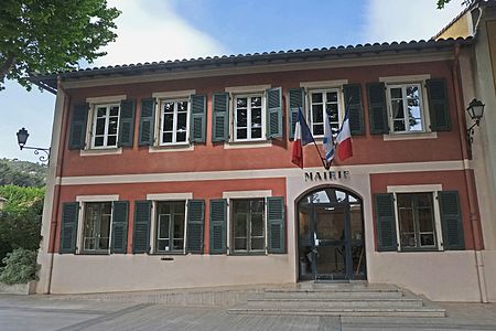 La mairie de Saint André de la Roche