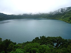 Laguna de Ipala va Gvatemala.jpg