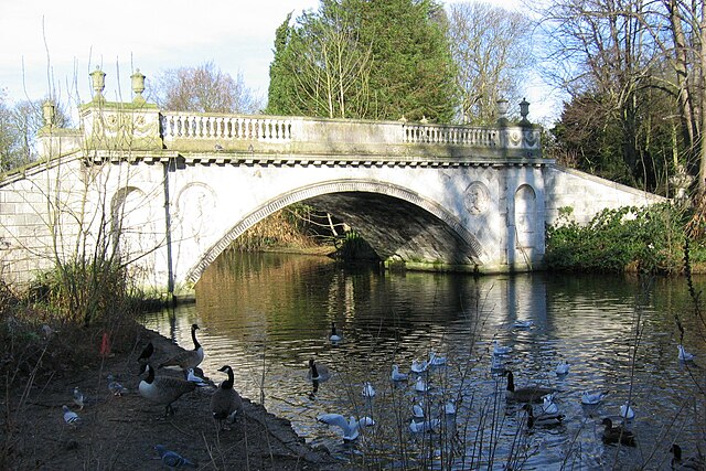The lake in Chiswick House grounds, formerly one of the westernmost lower channels of the brook system