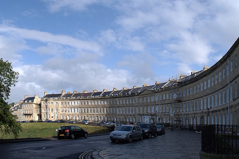 File:Lansdown Crescent Bath.jpg