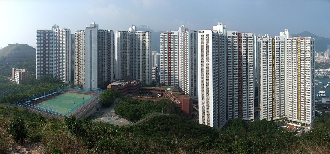 File:Lei Tung Estate 1.jpg