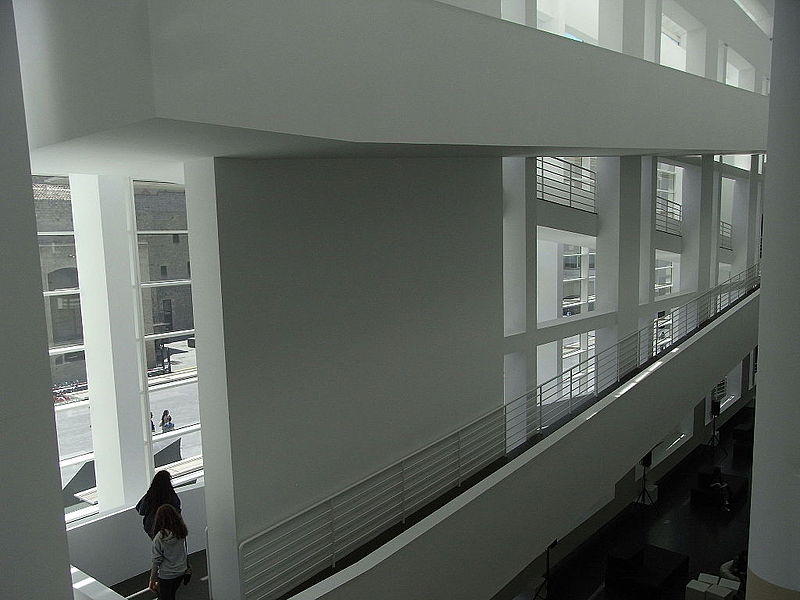 File:MACBA Museu Art Contemporani de Barcelona 268.JPG