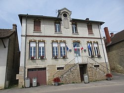Mairie Condamine Jura 1.jpg