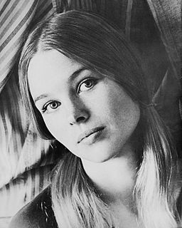 <span class="mw-page-title-main">Michelle Phillips</span> American singer, actress, songwriter